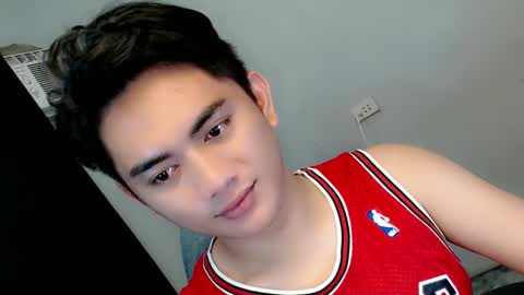 Snapshot of b0ricat_ chatting on February 10, 10:42 am Boricat Ng Davao online show from February 10, 10:42 am