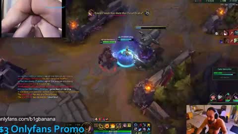 Snapshot of b1gbanana chatting on January 29, 7:43 pm b1gbanana online show from January 29, 7:43 pm