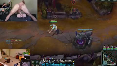 Snapshot of b1gbanana chatting on February 14, 11:09 pm b1gbanana online show from February 14, 11:09 pm