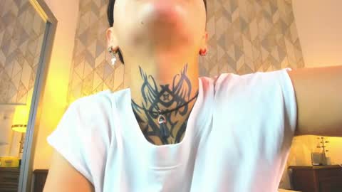 Anny online show from May 8, 3:45 am
