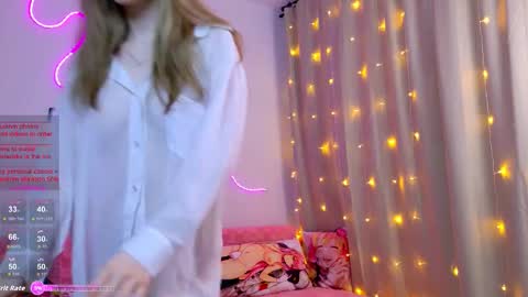 b4by_emilia online show from March 5, 12:12 pm