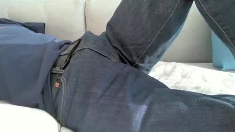 Snapshot of b6662050 chatting on February 2, 10:46 am b6662050 online show from February 2, 10:46 am