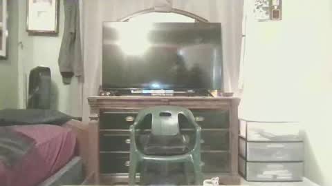 b_johnson530 online show from December 4, 1:48 am