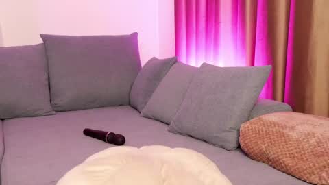 Alessia online show from May 19, 10:05 pm