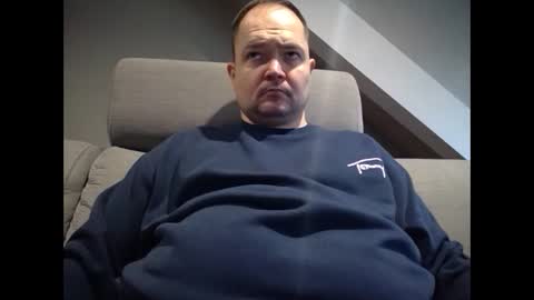 baambarylaa online show from October 12, 1:21 pm