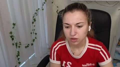 Snapshot of babby_anyaa chatting on June 20, 4:48 am Anya online show from June 20, 4:48 am