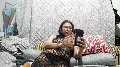 Snapshot of babe4u1234 chatting on December 6, 3:22 pm babe4u1234 online show from December 6, 3:22 pm