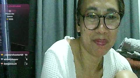 Snapshot of babe4u1234 chatting on December 26, 3:10 pm babe4u1234 online show from December 26, 3:10 pm