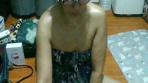 Snapshot of babe4u1234 chatting on January 3, 3:12 pm babe4u1234 online show from January 3, 3:12 pm