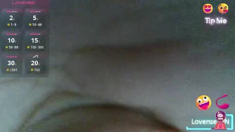 Snapshot of babe4u1234 chatting on January 15, 12:47 pm babe4u1234 online show from January 15, 12:47 pm