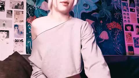 babe_moister online show from October 10, 5:39 am