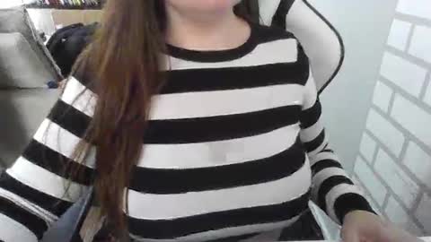 Snapshot of babecrystal chatting on February 9, 5:54 pm Camera Prive Gotica do Baile online show from February 9, 5:54 pm