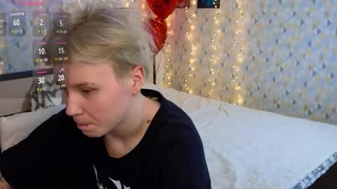 Snapshot of babees_eva chatting on February 18, 11:06 am Sweety Eva online show from February 18, 11:06 am