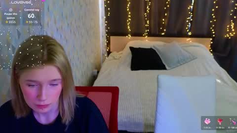 Snapshot of babees_eva chatting on March 10, 10:20 am Sweety Eva online show from March 10, 10:20 am