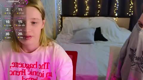 Snapshot of babees_eva chatting on March 13, 11:17 am Sweety Eva online show from March 13, 11:17 am