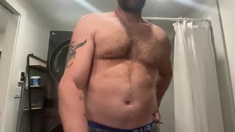 Snapshot of babeheater chatting on February 10, 4:27 am babeheater online show from February 10, 4:27 am