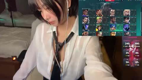 Jialyn online show from October 22, 6:40 pm