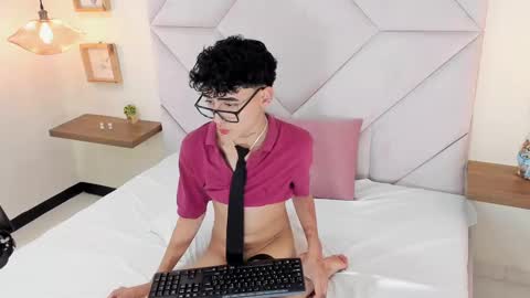 Snapshot of baby_ander chatting on February 9, 3:01 pm Ander online show from February 9, 3:01 pm