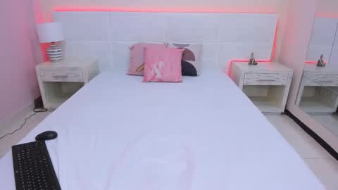 Snapshot of baby_ander chatting on February 25, 11:11 pm Ander online show from February 25, 11:11 pm