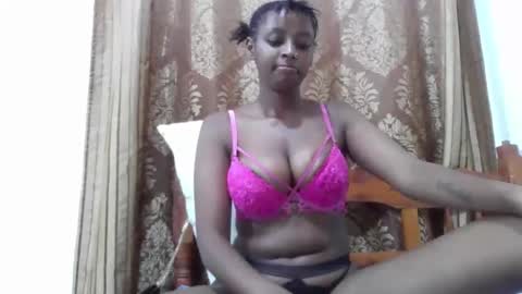 Snapshot of baby_booby chatting on May 3, 3:51 pm baby_booby online show from May 3, 3:51 pm