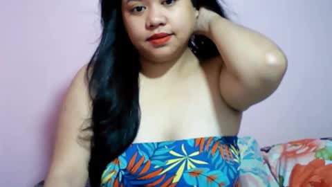 Welcome Guys Glad To See U here My Name is Brie  Hope We have Good Time here online show from December 3, 5:33 pm