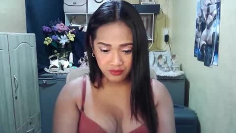 Snapshot of baby_cassandra chatting on October 23, 11:53 am cassandra online show from October 23, 11:53 am