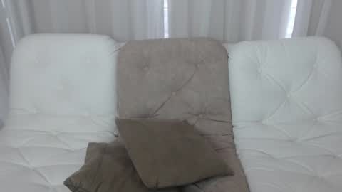 Baby emmaa online show from February 2, 1:30 pm