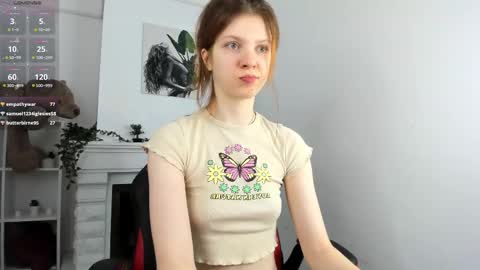 Evalena maybe just Eva online show from February 21, 9:02 am