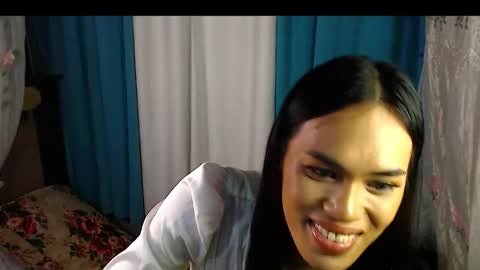 Nathalia online show from November 14, 5:33 pm