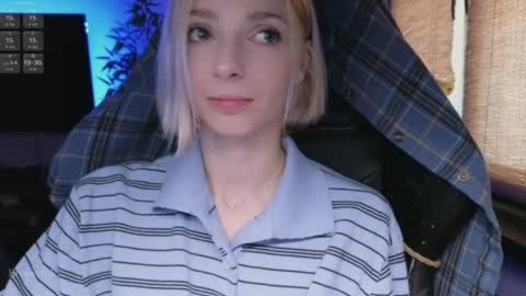 Snapshot of baby_gopn1k chatting on March 31, 3:23 pm baby gopn1k online show from March 31, 3:23 pm