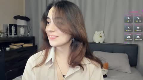 Snapshot of baby_is_ready chatting on October 23, 7:07 am Emily online show from October 23, 7:07 am