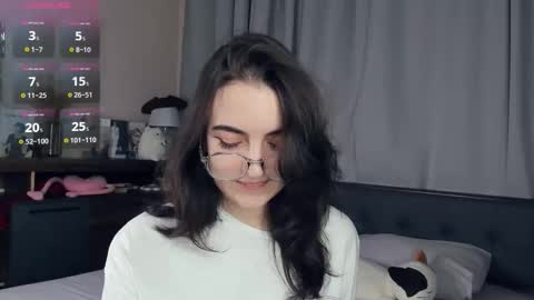 Emily online show from November 22, 7:07 am