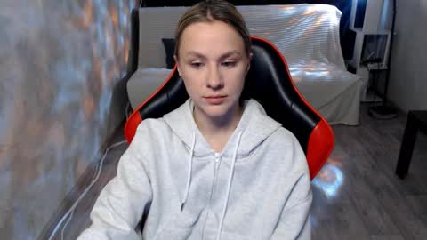 baby_kitte online show from March 3, 4:29 am