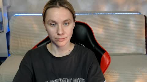 baby_kitte online show from May 2, 3:28 pm