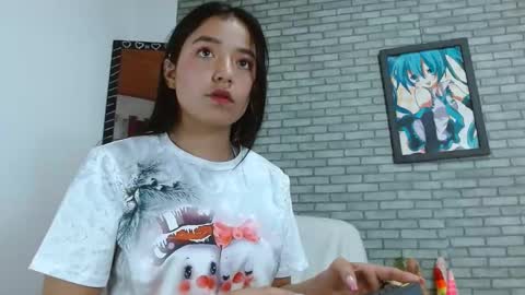Snapshot of baby_lovehot_1 chatting on December 1, 7:47 pm sofia online show from December 1, 7:47 pm