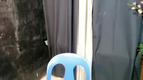 Snapshot of baby_maxxx chatting on March 4, 7:25 am Max online show from March 4, 7:25 am