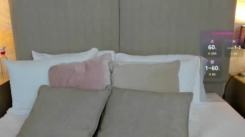 baby_naomy online show from October 24, 2:13 pm