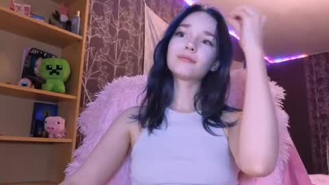 Alice online show from June 26, 6:01 pm