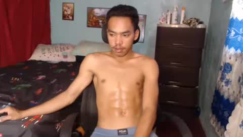 Snapshot of baby_razell chatting on April 10, 2:50 am baby_razell online show from April 10, 2:50 am