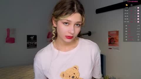 Ruth online show from September 30, 8:36 pm