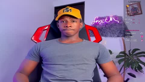 FOLLOW ME  online show from December 8, 12:07 am