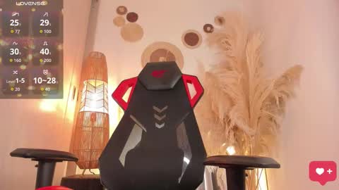 FOLLOW ME  online show from December 2, 2:39 am