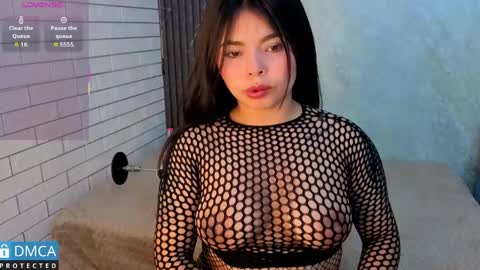 baby_sweet2010 online show from May 7, 3:01 am
