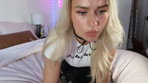 Baby Tavia online show from July 21, 3:14 pm