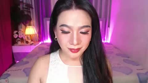   AMANDA  online show from May 11, 6:38 pm