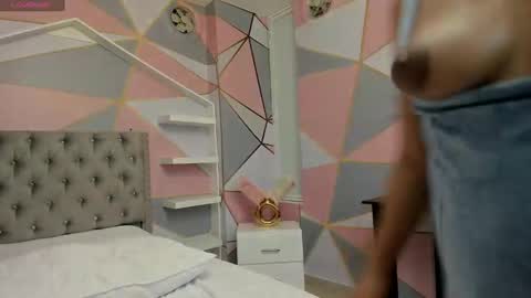 ANGEL online show from January 11, 4:46 pm