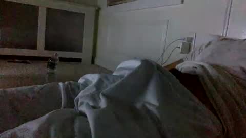 babyboii42o online show from October 5, 9:51 am