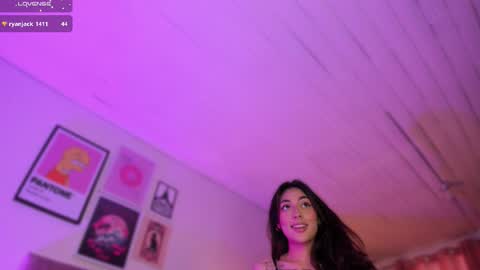 Snapshot of babychaos_ chatting on February 13, 10:17 pm Mariana online show from February 13, 10:17 pm