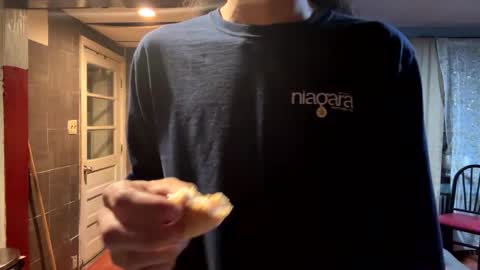 babyD online show from September 27, 5:12 am