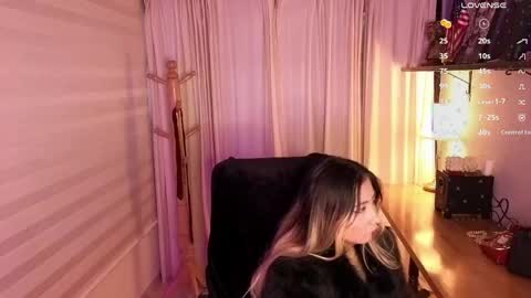 babyfoxxx_ online show from May 9, 11:04 am